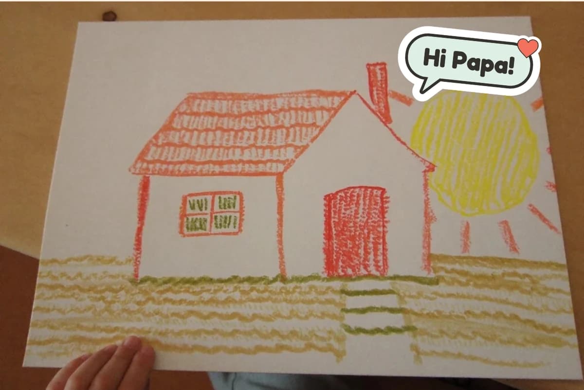 Card front with one photo of a crayon drawing of a house and a sun, with a Hi Papa! speech-bubble sticker